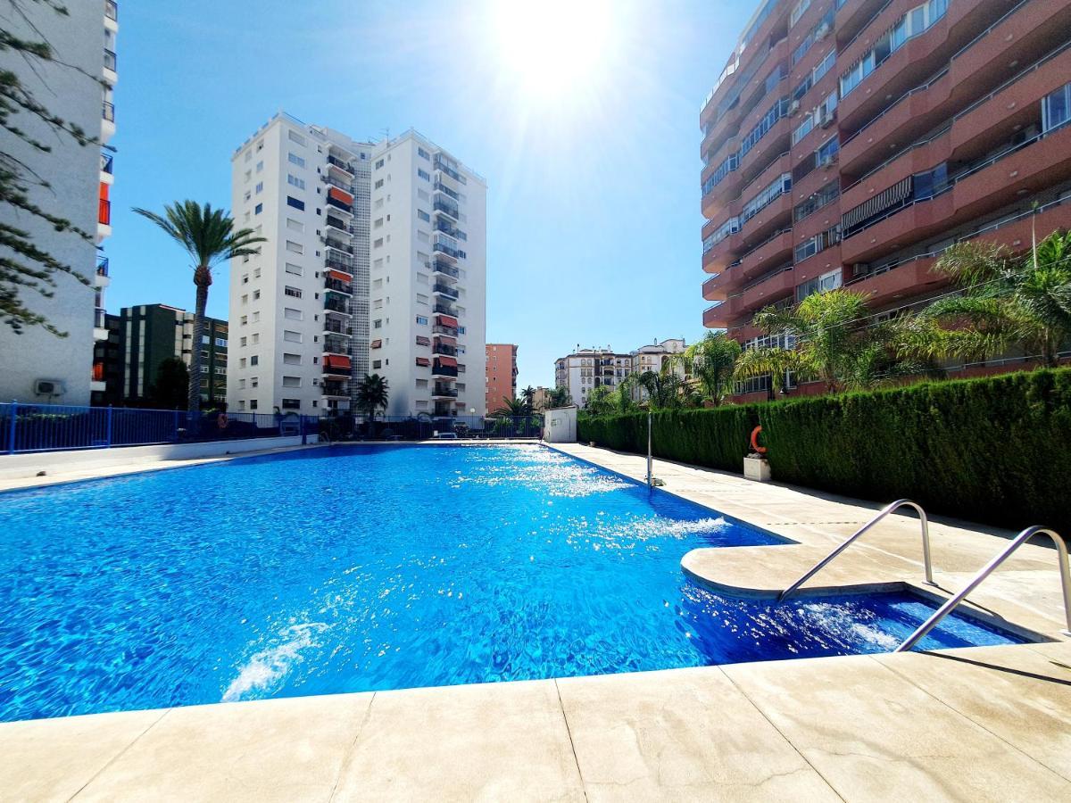 Acapulco Apt 3 Bedrooms Fuengirola Exterior photo